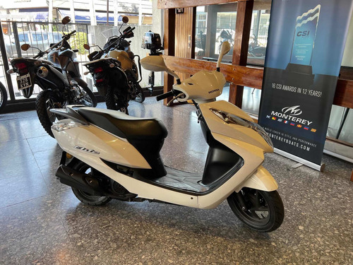 Imagen 16 de 25 de Royal Enfield Himalayan