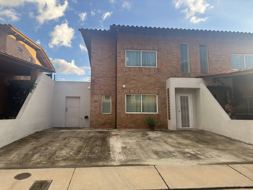 Rab Se Vende Realmente A Precio De Oportunidad Hermosa Casa En San Diego En Las Trinitarias 