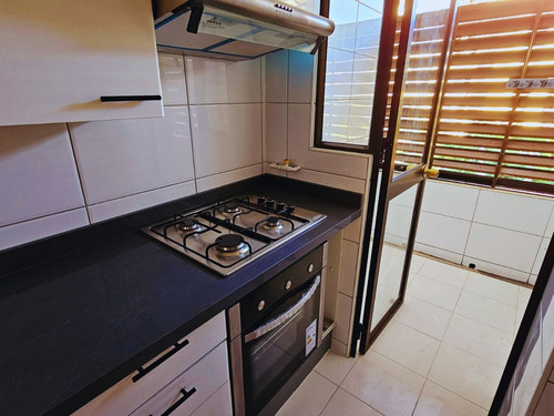 Departamento Recién Remodelado, Excelente Precio!