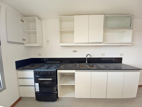 Imagen 10 de 30 de Venta Departamento 2 Ambientes En Olivos
