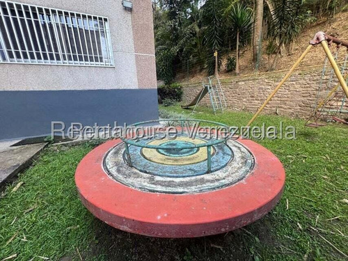 Apartamento Las Esmeraldas 26-328 R.e