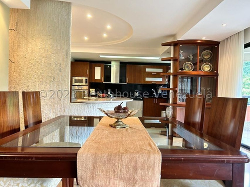 Venta Exclusivo Apartamento , Los Campitos, Vista Al Avila, 4 Puestos De Estacionamiento #25-16385 Np