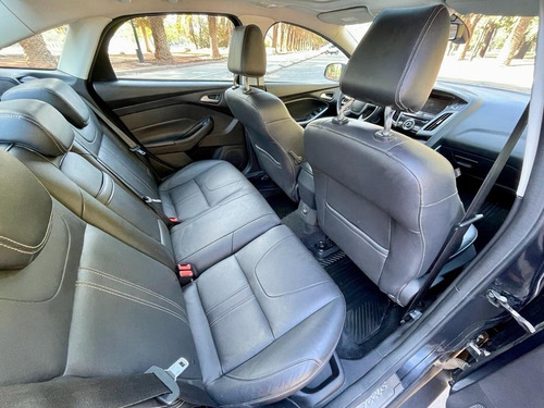 Imagen 8 de 10 de Ford Focus Iii 2.0 4ptas Titanium (l13)