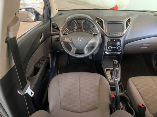 Imagem 12 de 15 de Hyundai Hb20 1.6 Premium 16v Flex 4p Automático