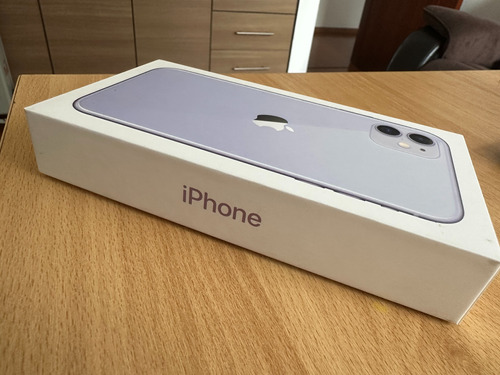 Apple iPhone 11 (128 Gb) - Morado