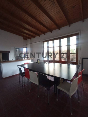 Imagen 11 de 22 de Calle 13 E/ 62 Y 63 - Casa En Alquiler - Destino Comercial