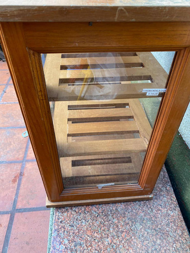 Vitrina Habanos Madera (Usado)
