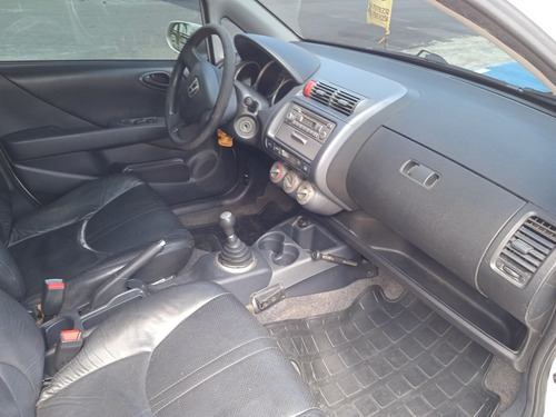 Imagen 11 de 18 de Honda Fit