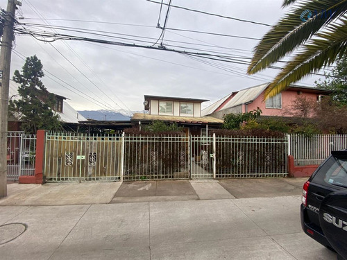 Casa En Venta De 3 Dorm. En Macul