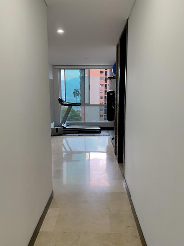 Hermoso Apartamento En Venta Poblado Medellín 