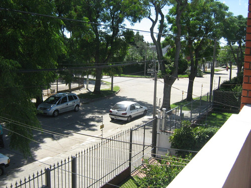 Alquiler Apartamento 2 Dormitorios Buceo Impecable. Dueño