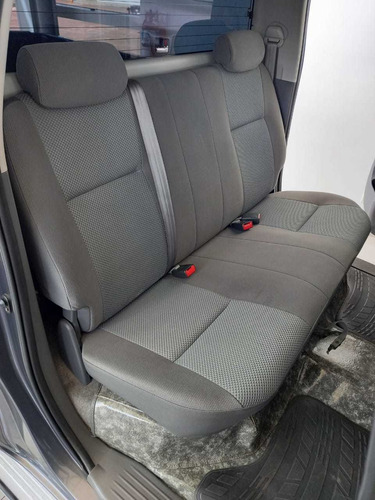 Toyota Hilux Srv 4x2 2015