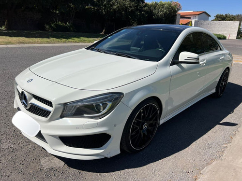 Mercedes-Benz Clase CLA 2.0 45 Amg At