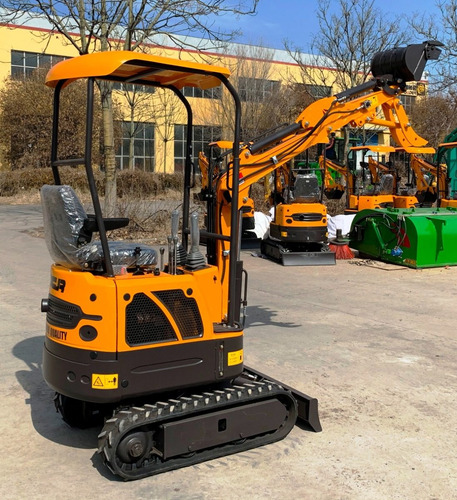 Miniexcavadora Mini Excavadora Orugas 12hp Garra Dcr777
