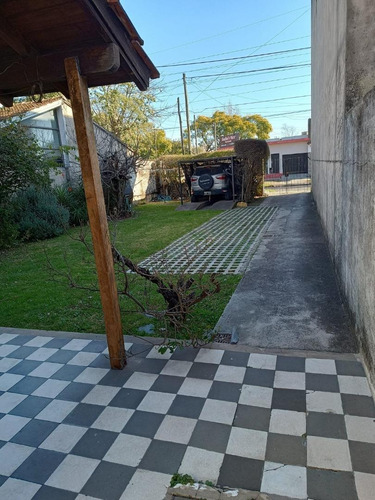 Imagen 6 de 27 de Casa En Excelente Ubicacion Con Terreno !!!!
