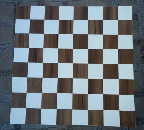 xadrez de madeira em uma variedade de posições. 4434077 Foto de
