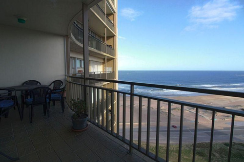 Departamento En Venta En Playa Brava