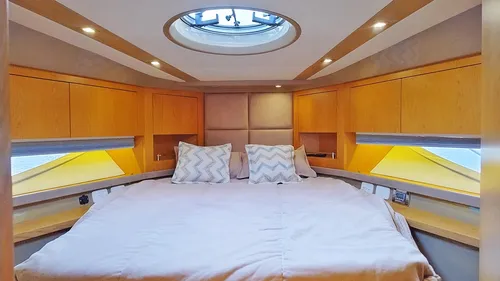 Crucero Klase A K42 Hard Top 2 Iveco 400hp | 2019 | 217 Hs