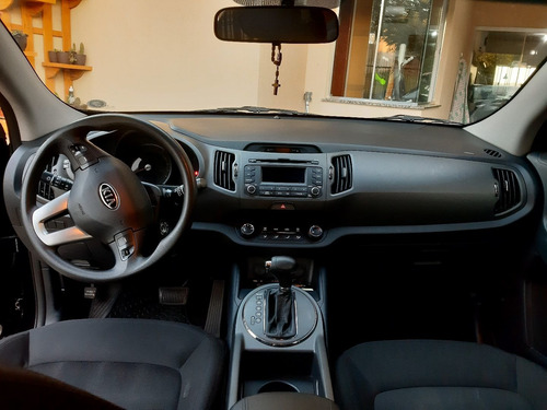 Imagem 2 de 6 de Kia Sportage 2012 2.0 Lx 4x2 Flex Aut. 5p
