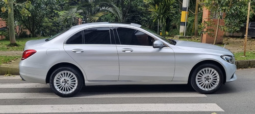 Imagen 9 de 20 de Mercedes Benz C200 Exclusive 2018