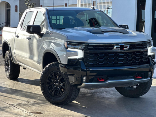 Chevrolet Cheyenne 6.2 Doble Cab Zr2 4X4 At