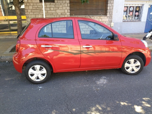 Nissan March Active Pure Drive F2