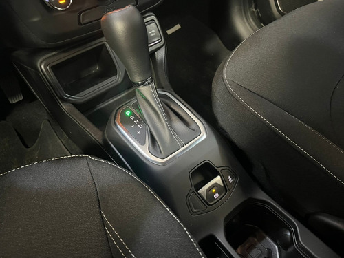 Imagen 8 de 25 de Nueva Jeep Renegade Sport 1.8 At6 Fwd En Stock Fisico Hg