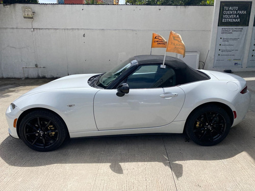 Imagen 7 de 12 de Mazda Mx-5 2016 2.0 Sport Mt