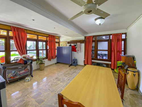 Morrison Al 7000 - Venta De Casa De 4 Dormitorios En Fisherton Rosario