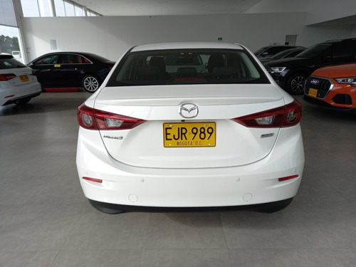 Mazda 3 Touring At