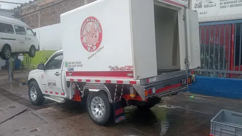 D-max Con Furgón Aislado