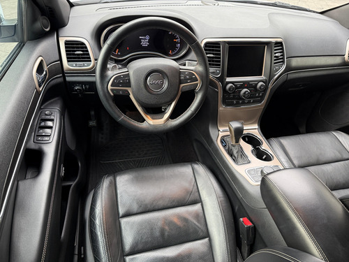 Jeep Grand Cherokee 5.7 Limited Lujo 4x4 At