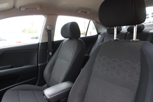 Imagen 10 de 14 de 2018 Kia Rio Ex Como Nuevo