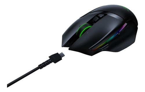 Imagen 3 de 4 de Mouse de juego inalámbrico recargable Razer Basilisk Ultimate negro