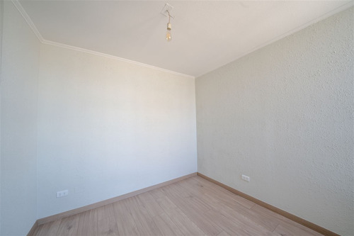 Depto Remodelado Como Nuevo En Venta De 3 Dorm. En Santiago