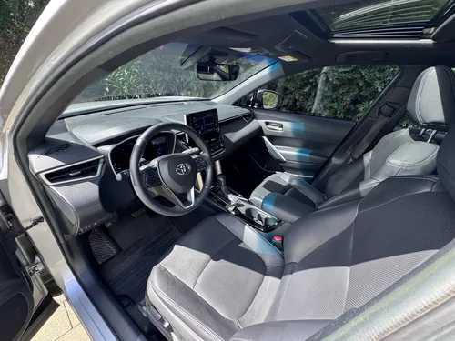 Toyota Corolla Cross 2022 Seg 1.8cc Hibrido At 15.000kms