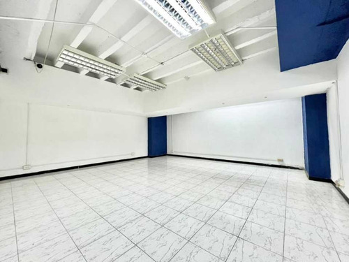 Imagen 2 de 8 de Se Vende Local Comercial En San Bernardino 95m² - 2b/3pe