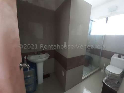 Imagen 10 de 20 de Gustavo Zavala Rentahouse 22-12111