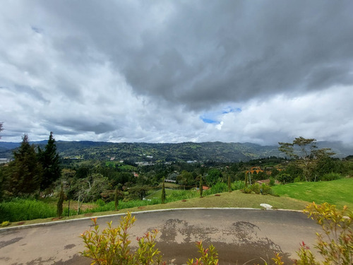 Venta De Lote En Guarne - Parcelación La Santamaría