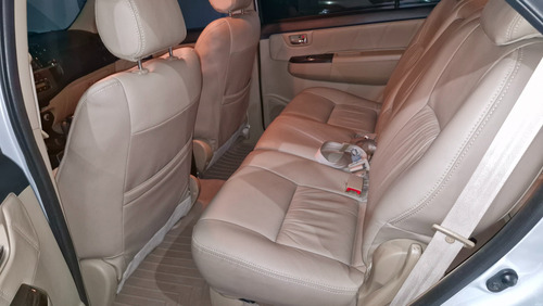 Toyota Fortuner Sr
