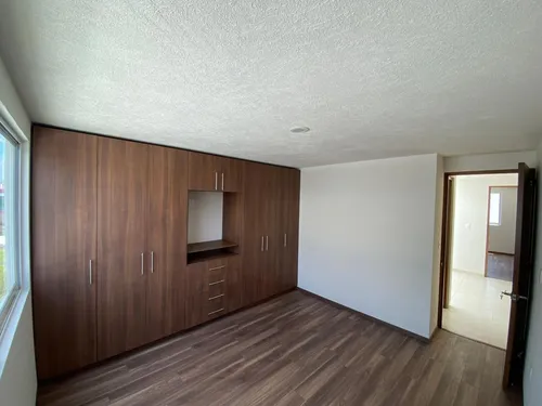 Casa En Venta Albatros En San Salvador Tizatlali, Metepec Gis 24-1109