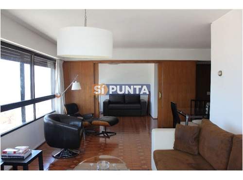 Imagen 17 de 30 de Apartamento En Alquiler Anual Zona De Península !!!
