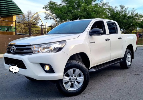 Toyota Hilux 2.7 Cabina Doble Sr Mt