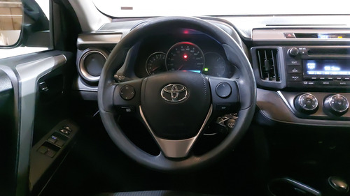 Toyota RAV4 2.5 Le At