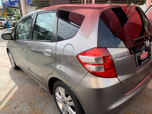 Imagem 15 de 15 de Honda Fit Ex 1.5 Cinza 2010
