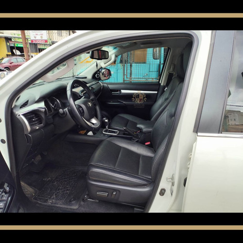 Toyota Hilux 2.8 Tdi Srx Cab. Dupla 4x4 Aut. 4p