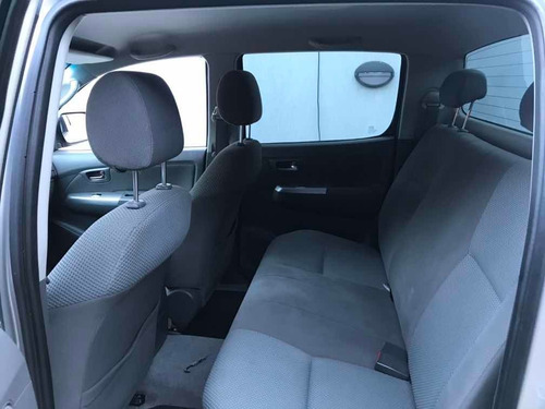 Toyota Hilux 3.0 Cd Srv I 171cv 4x4 2012