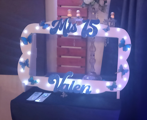 Marco Cuadro Selfie Decorado Para Fiestas De 15,18 Luces Led