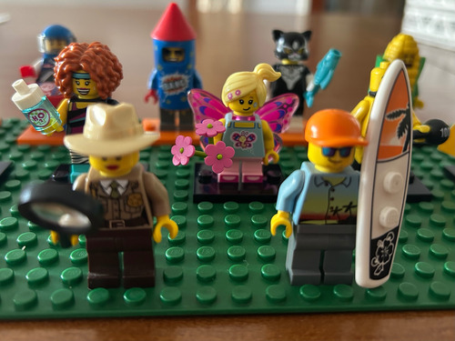 Lego Lote Minifiguras Originales 16 Minifiguras (Usado)