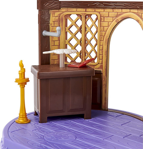 Imagen 7 de 10 de Wizarding World Of Harry Potter Salón De Clase Encantado